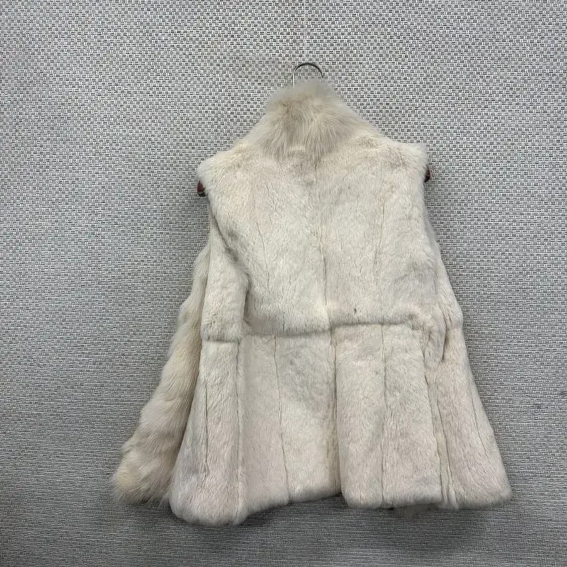 타임 한섬 토끼 여우퍼 털 조끼 베스트 82 A02366 상품이미지2