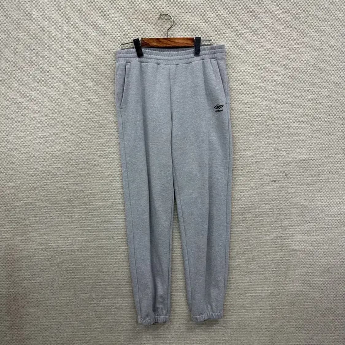 엄브로 자수로고 조거 밴딩 츄리닝바지 70 A02395 상품이미지1