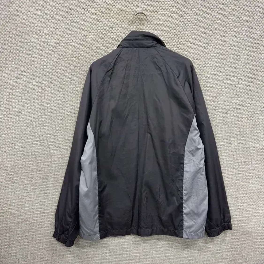 뉴발란스 프린팅로고 윈드브레이커 바람막이 자켓 M A02369 상품이미지2