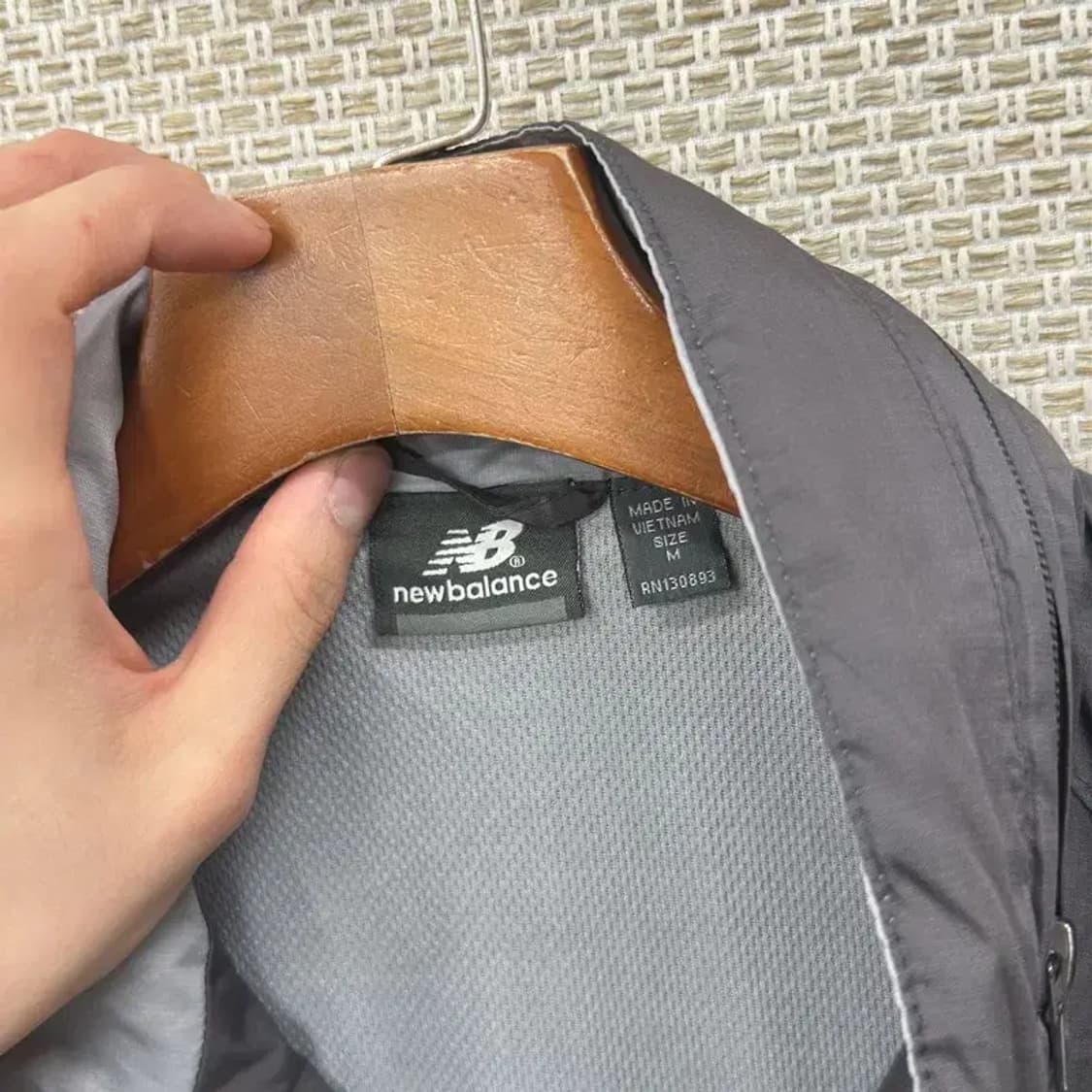 뉴발란스 프린팅로고 윈드브레이커 바람막이 자켓 M A02369 상품이미지3