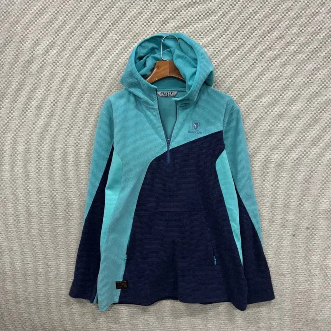 블랙야크 아웃도어 자수로고 후리스 반집업 후드티 100 A02465 상품이미지1