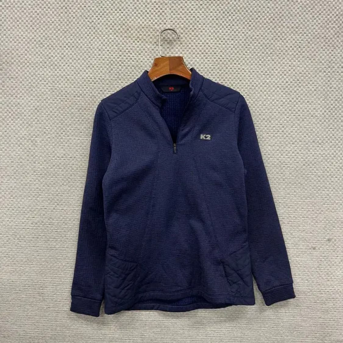 K2 아웃도어 패치로고 약기모 반집업 긴팔티 90 A02466 상품이미지1