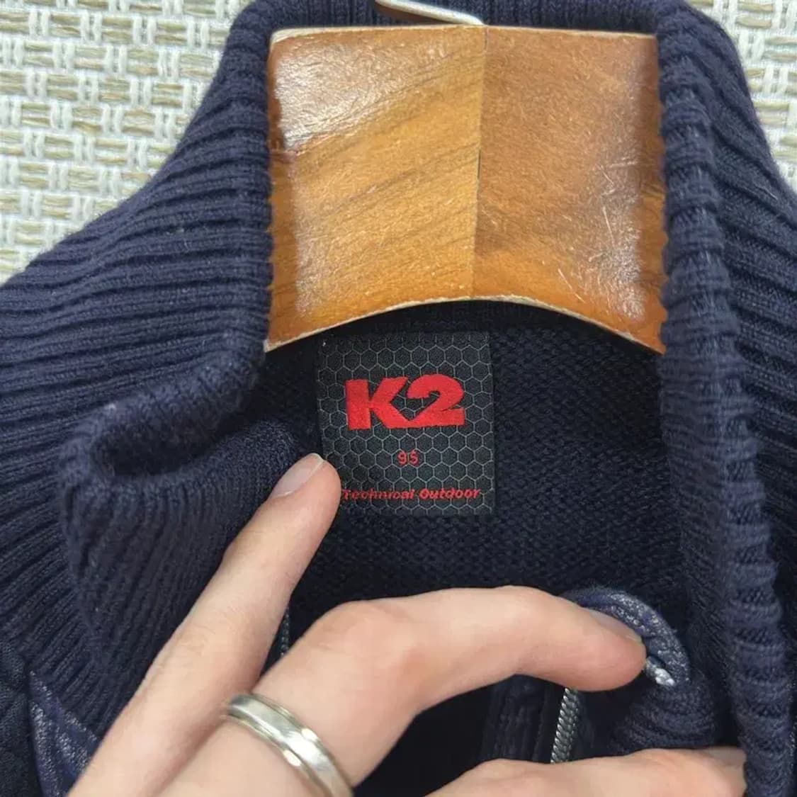 K2 아웃도어 패치로고 경량패딩 니트 집업 가디건 95 A02471 상품이미지3