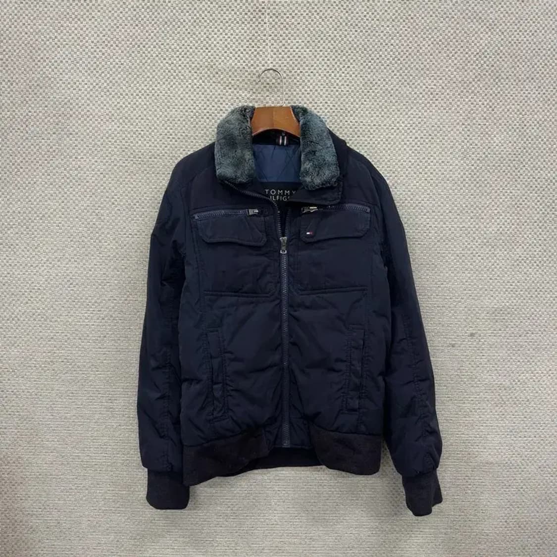 타미힐피거 캐주얼 퍼카라 누빔 항공점퍼 105 A02524 상품이미지1