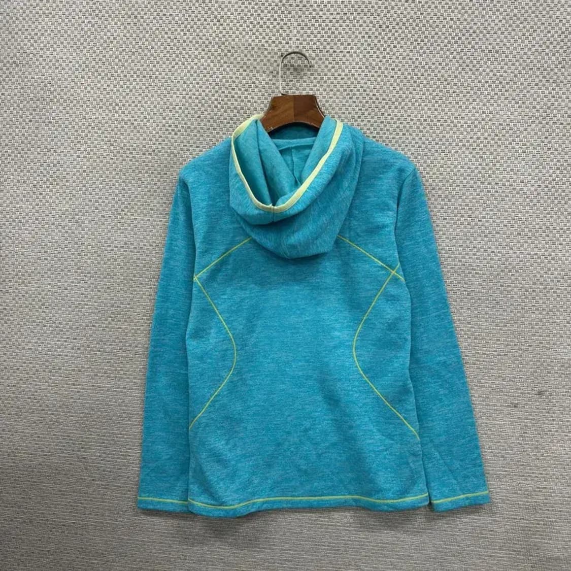 빈폴 아웃도어 캐주얼 자수로고 터틀넥 후드티 95 A02529 상품이미지2