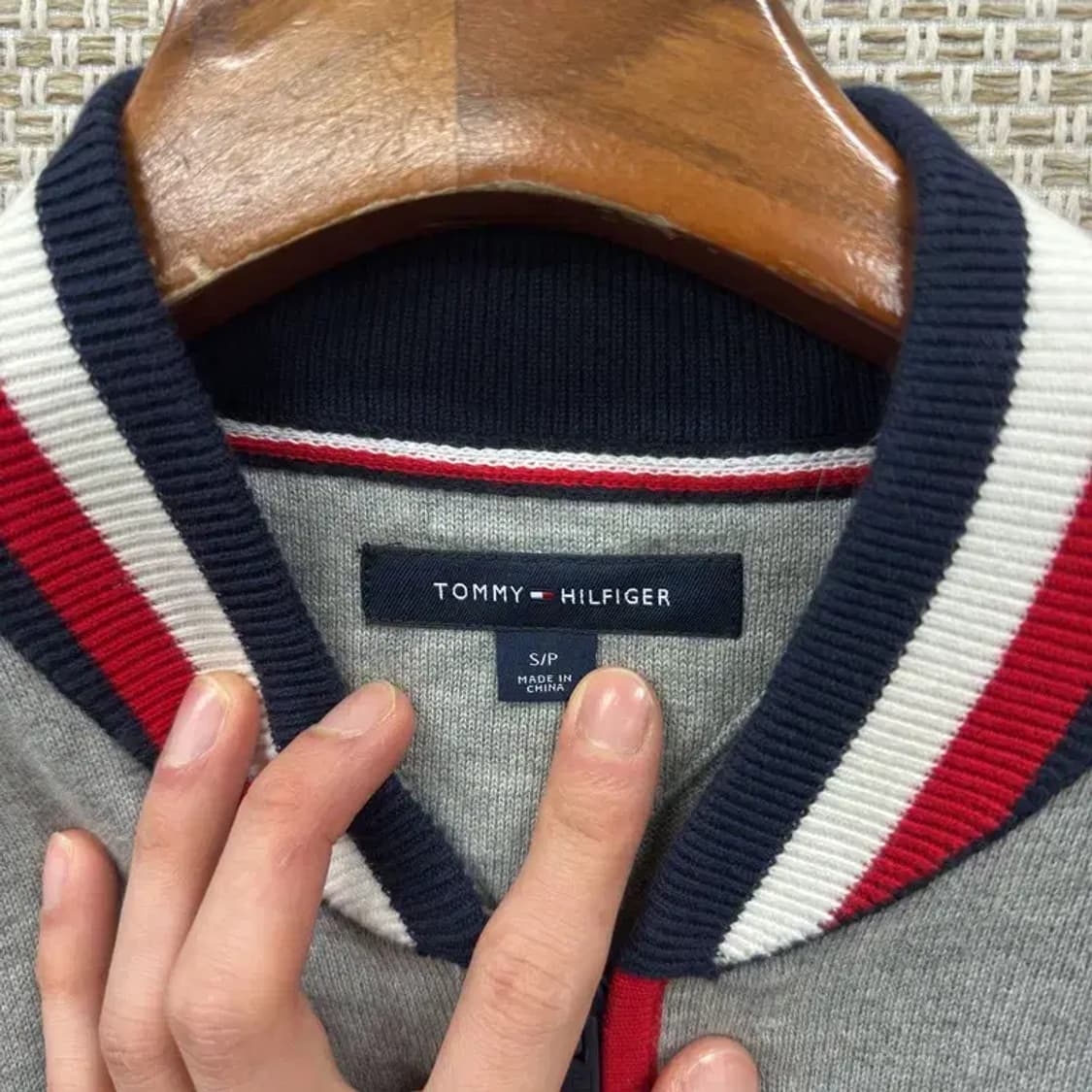 타미힐피거 캐주얼 패치로고 코튼 니트 집업 가디건 S A02544 상품이미지3