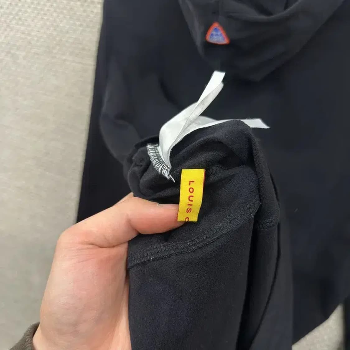 루이까스텔 골프 자수로고 스판 기능성 가을 후드티 100 A02531 상품이미지3