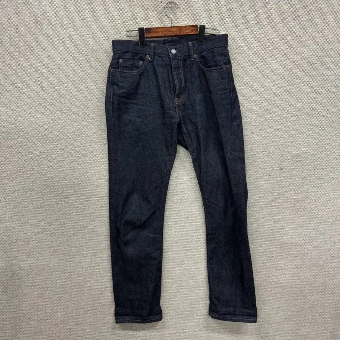 유니클로 캐주얼 셀비지 데님 청바지 30인치 A02557 상품이미지1