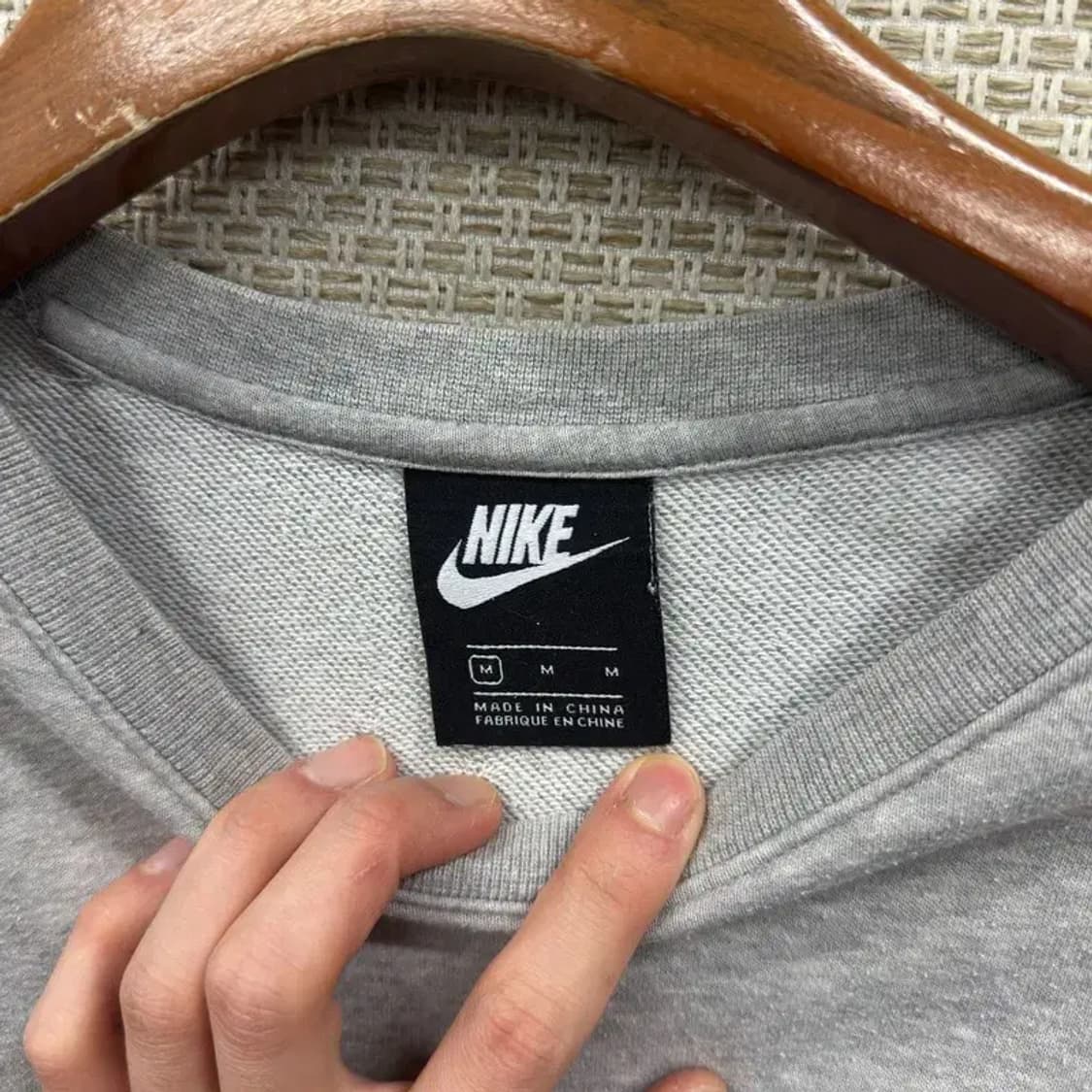 나이키 캐주얼 자수로고 스웻셔츠 맨투맨 M A02548 상품이미지3
