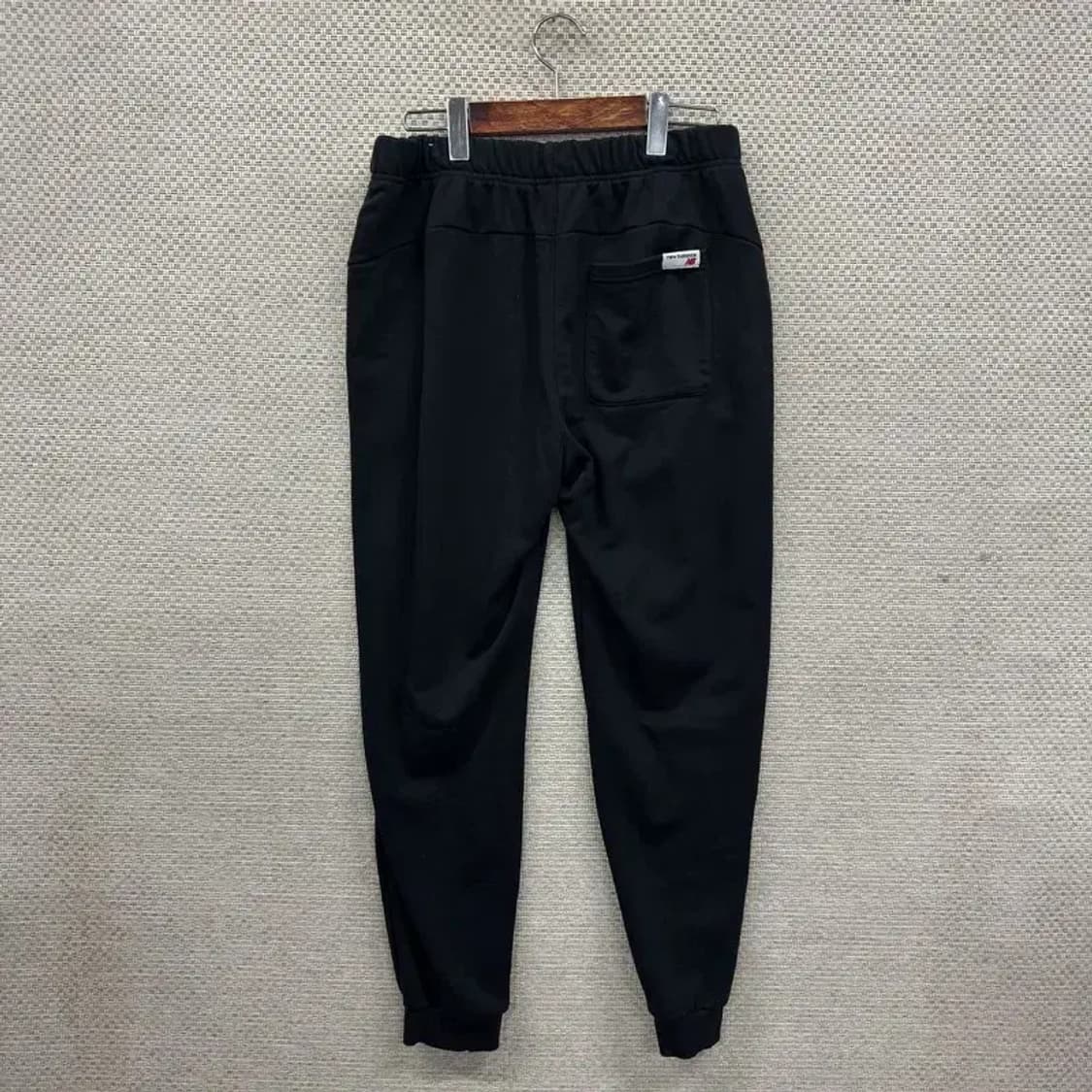 뉴발란스 캐주얼 자수로고 조거 밴딩 츄리닝바지 L A02640 상품이미지2