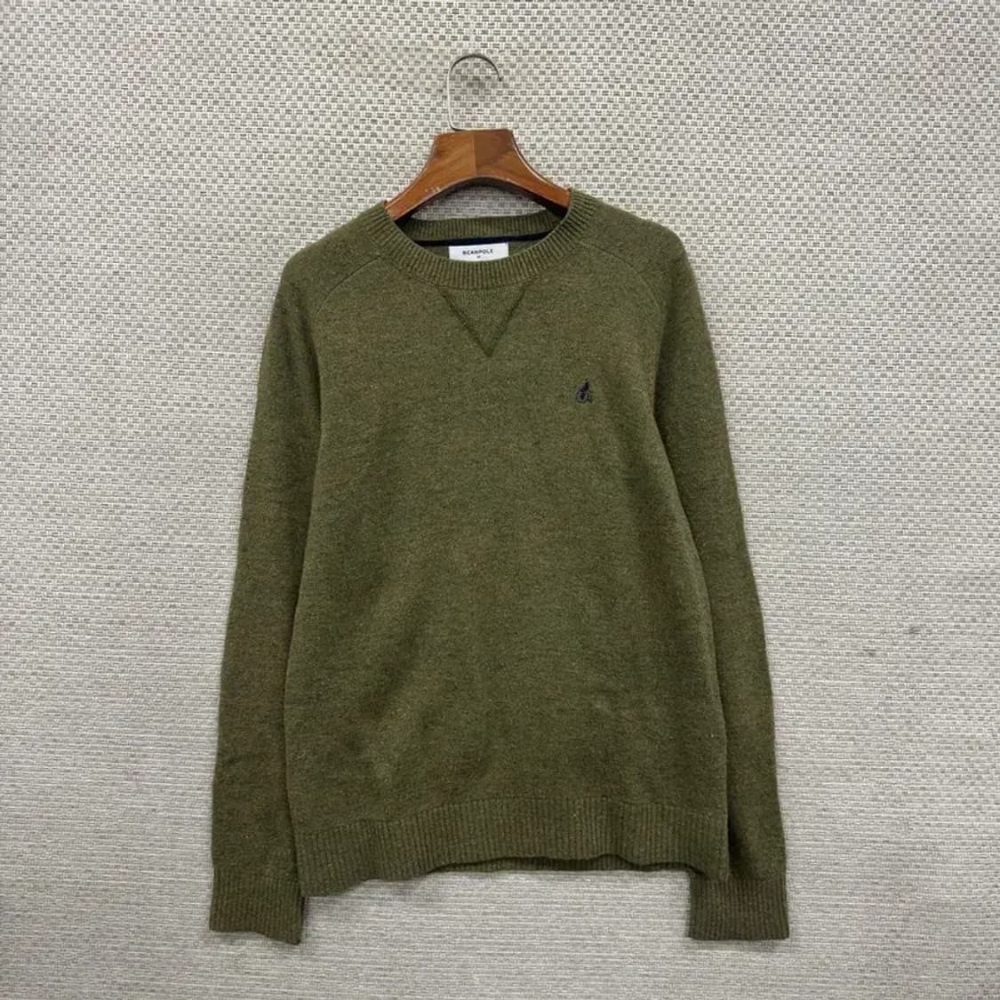 빈폴 캐주얼 자수로고 울 니트 스웨터 95 A02632 상품이미지1