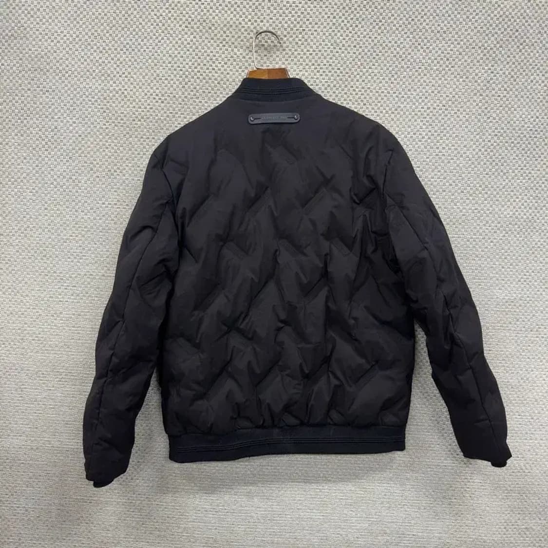 게스 캐주얼 오리털 덕다운 패딩 점퍼 M A02687 상품이미지2