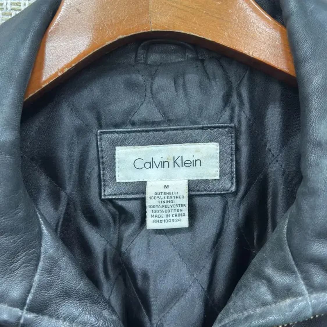 캘빈클라인 올드스쿨 누빔 레더 가죽 자켓 M A02685 상품이미지3