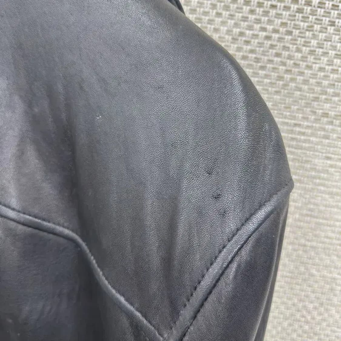 캘빈클라인 올드스쿨 누빔 레더 가죽 자켓 M A02685 상품이미지5