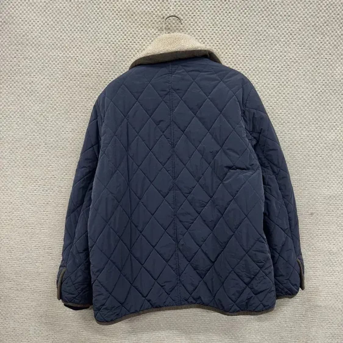 스튜디오톰보이 캐주얼 뽀글이카라 퀄팅 경량 패딩 F A02693 상품이미지2