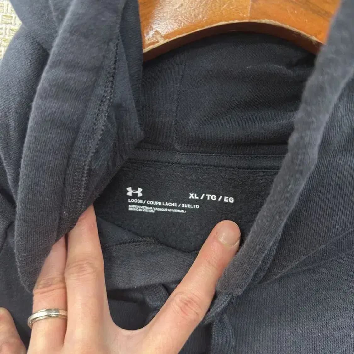 언더아머 프린팅로고 약기모 후드티 XL A02705 상품이미지3