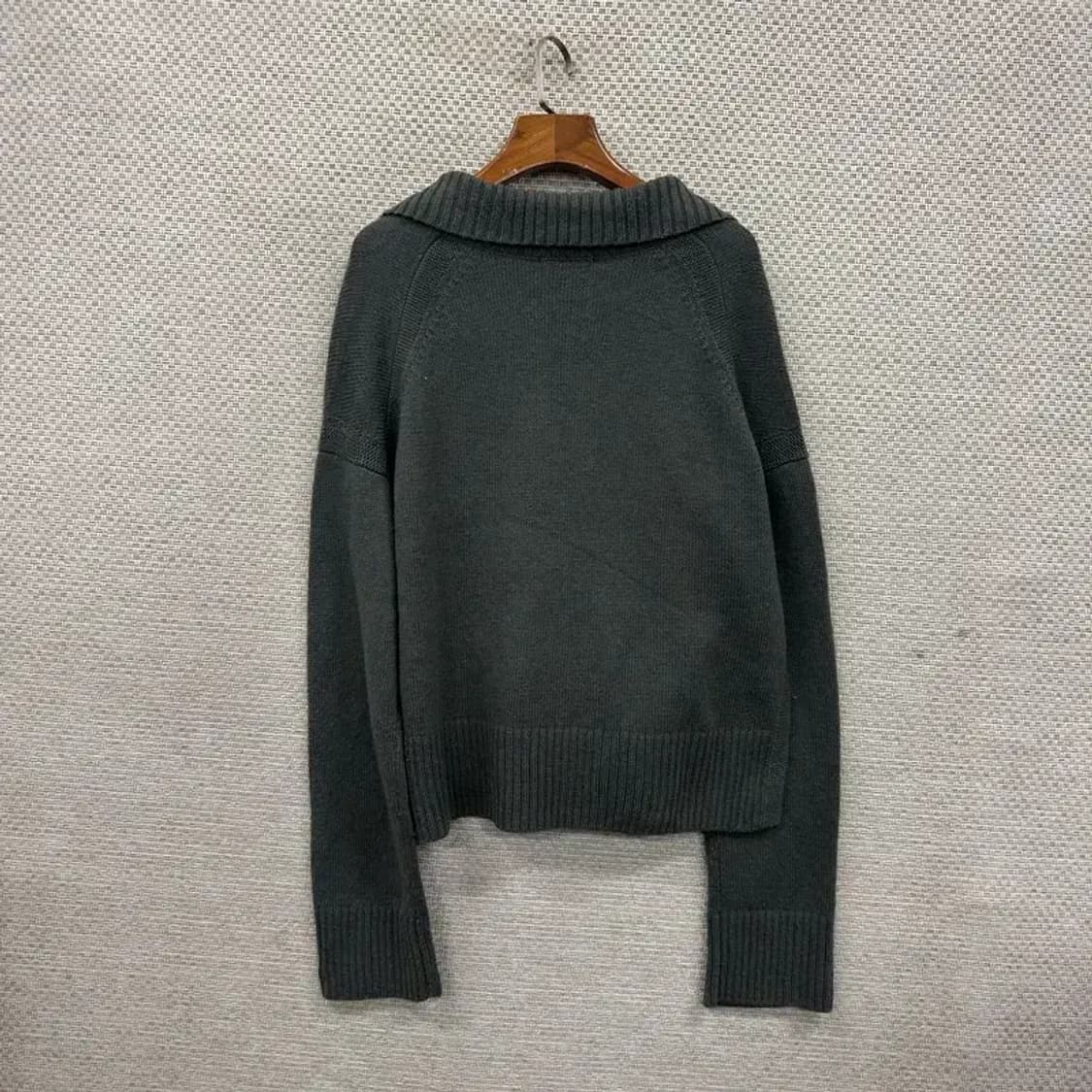 코스 COS 캐주얼 브이넥 울 니트 스웨터 S A02776 상품이미지2