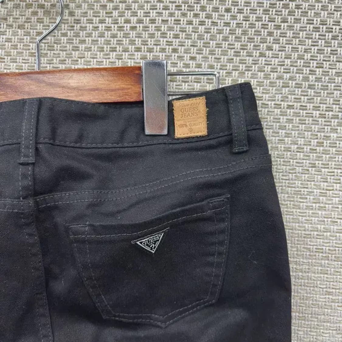 게스 로고 블랙진 스판 데님 흑청바지 26인치 A02802 상품이미지3