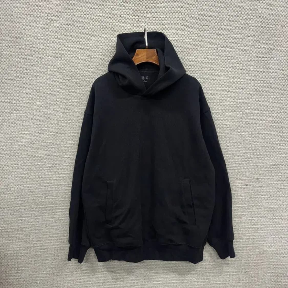 유니클로 C 클레어 웨이드 켈러 무지 후드티 L A02847 상품이미지1