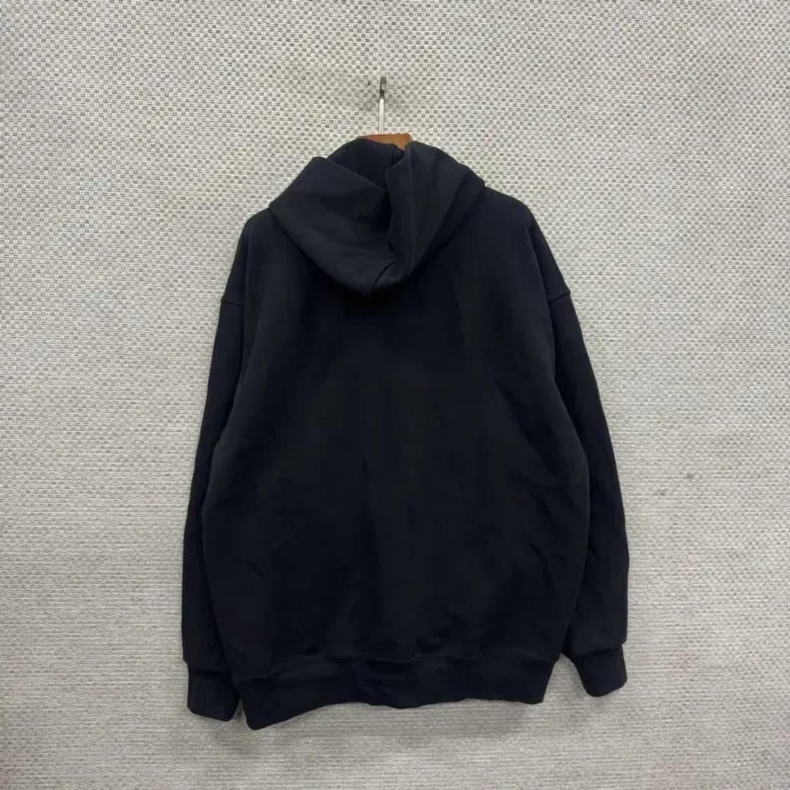 유니클로 C 클레어 웨이드 켈러 무지 후드티 L A02847 상품이미지2