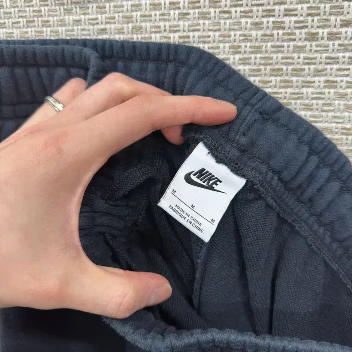 나이키 자수로고 밴딩 츄리닝바지 M A02956 상품이미지3