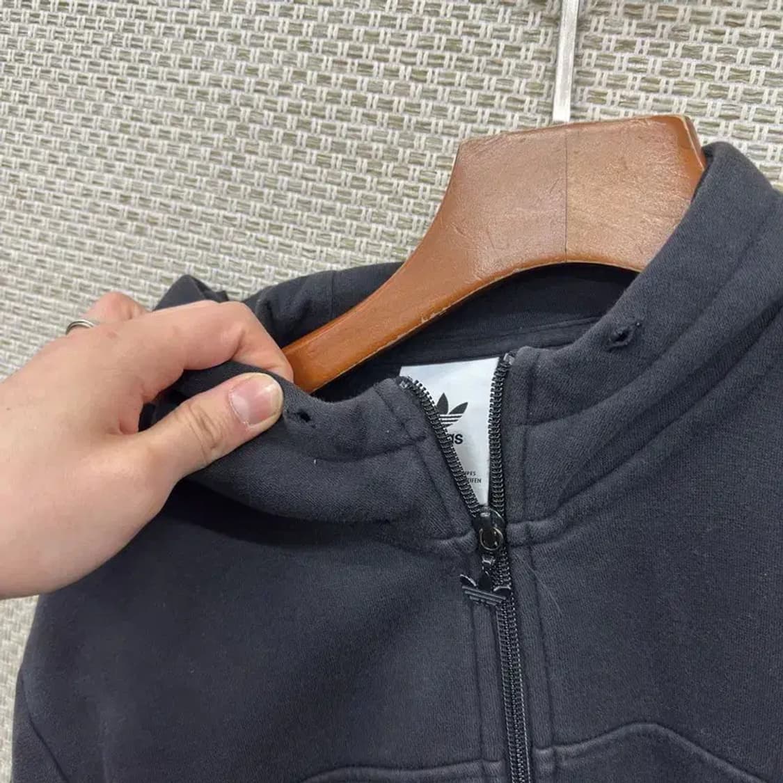 아디다스 캐주얼 패치로고 약기모 후드집업 M A02942 상품이미지5