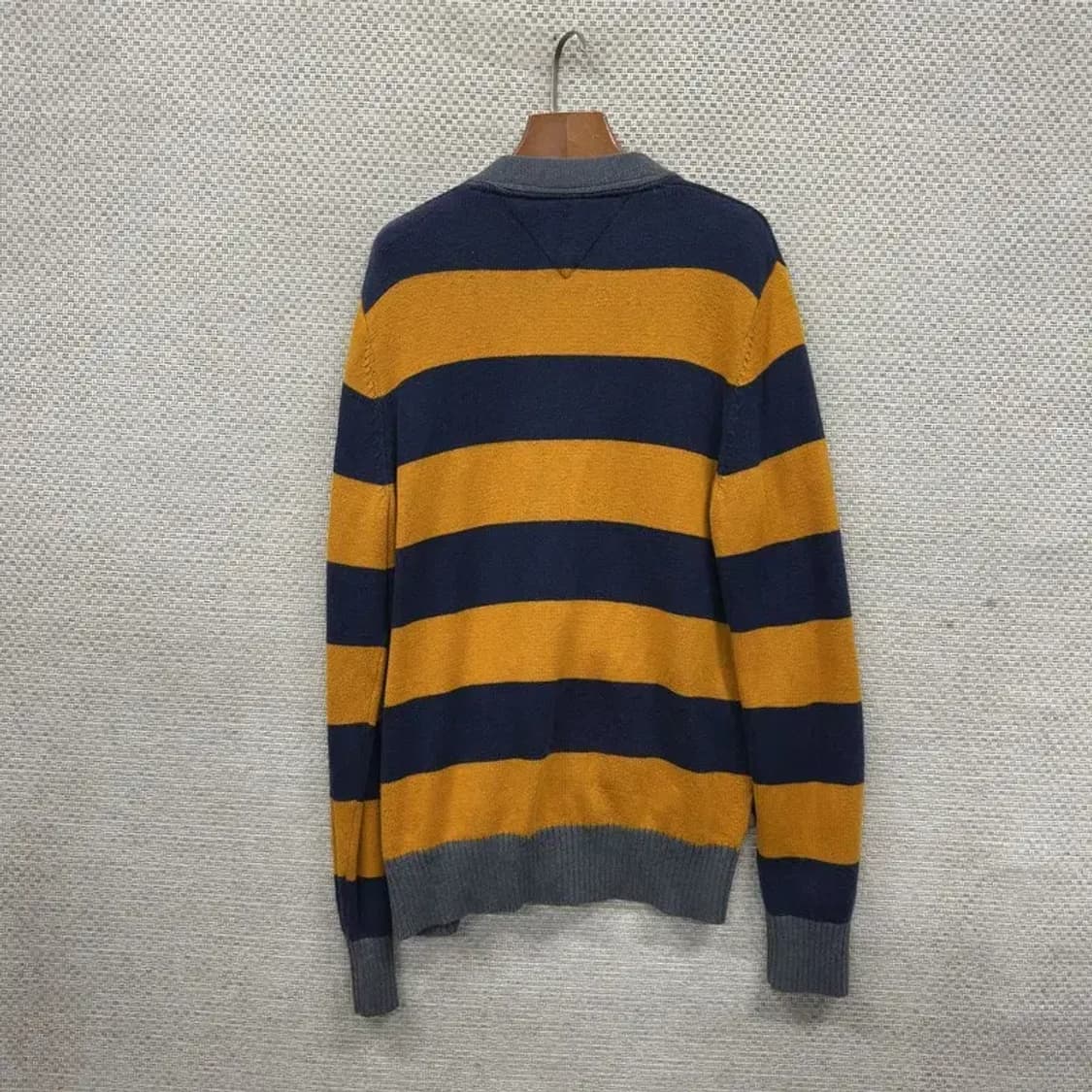 타미힐피거 캐주얼 자수로고 단가라 니트 가디건 M A03088 상품이미지2