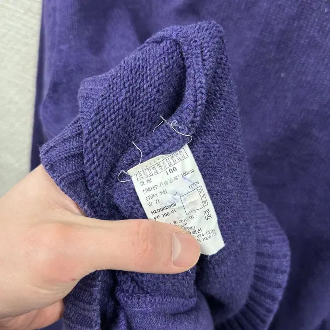 헤지스 캐주얼 자수로고 울 니트 집업 가디건 100 A03111 상품이미지4