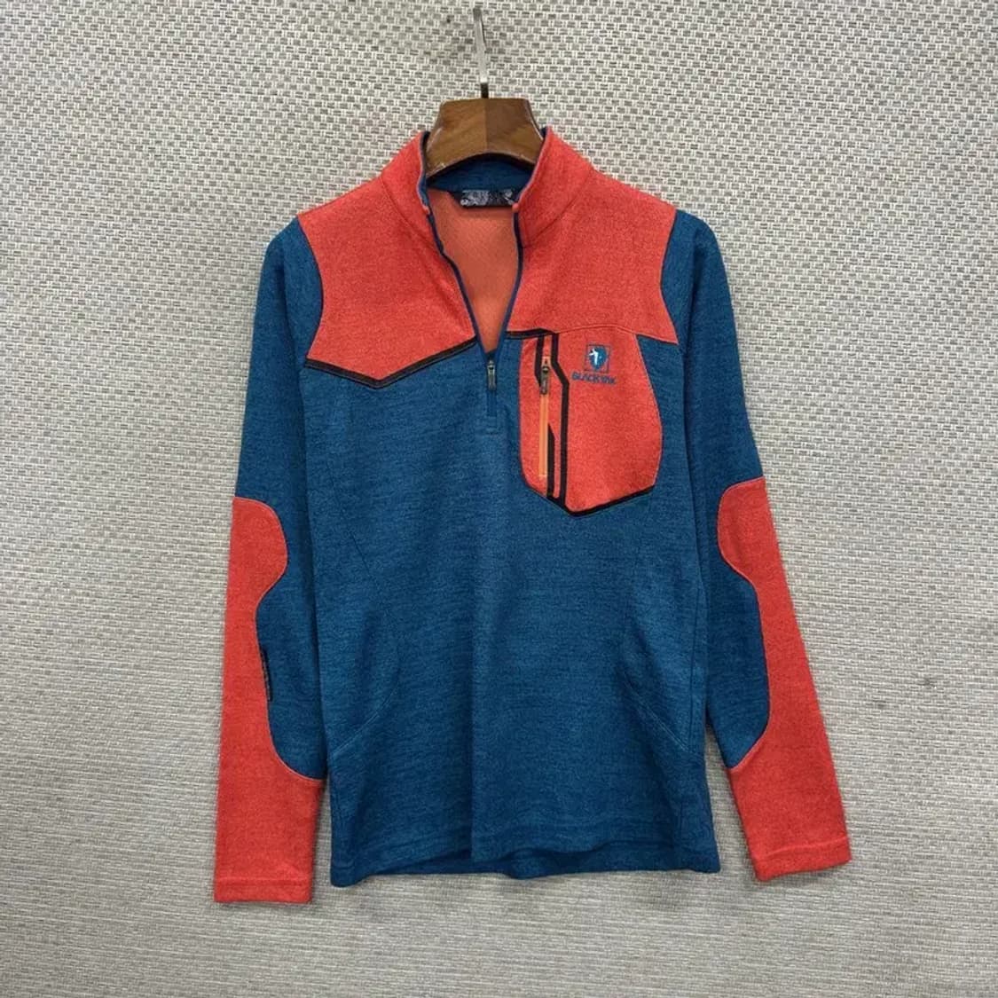 블랙야크 아웃도어 자수로고 반집업 긴팔티 90 A03107 상품이미지1