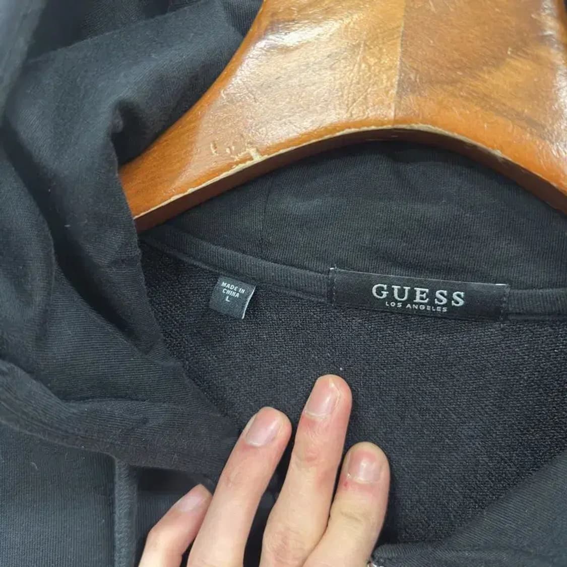 게스 캐주얼 화이트로고 후드집업 L A03179 상품이미지3