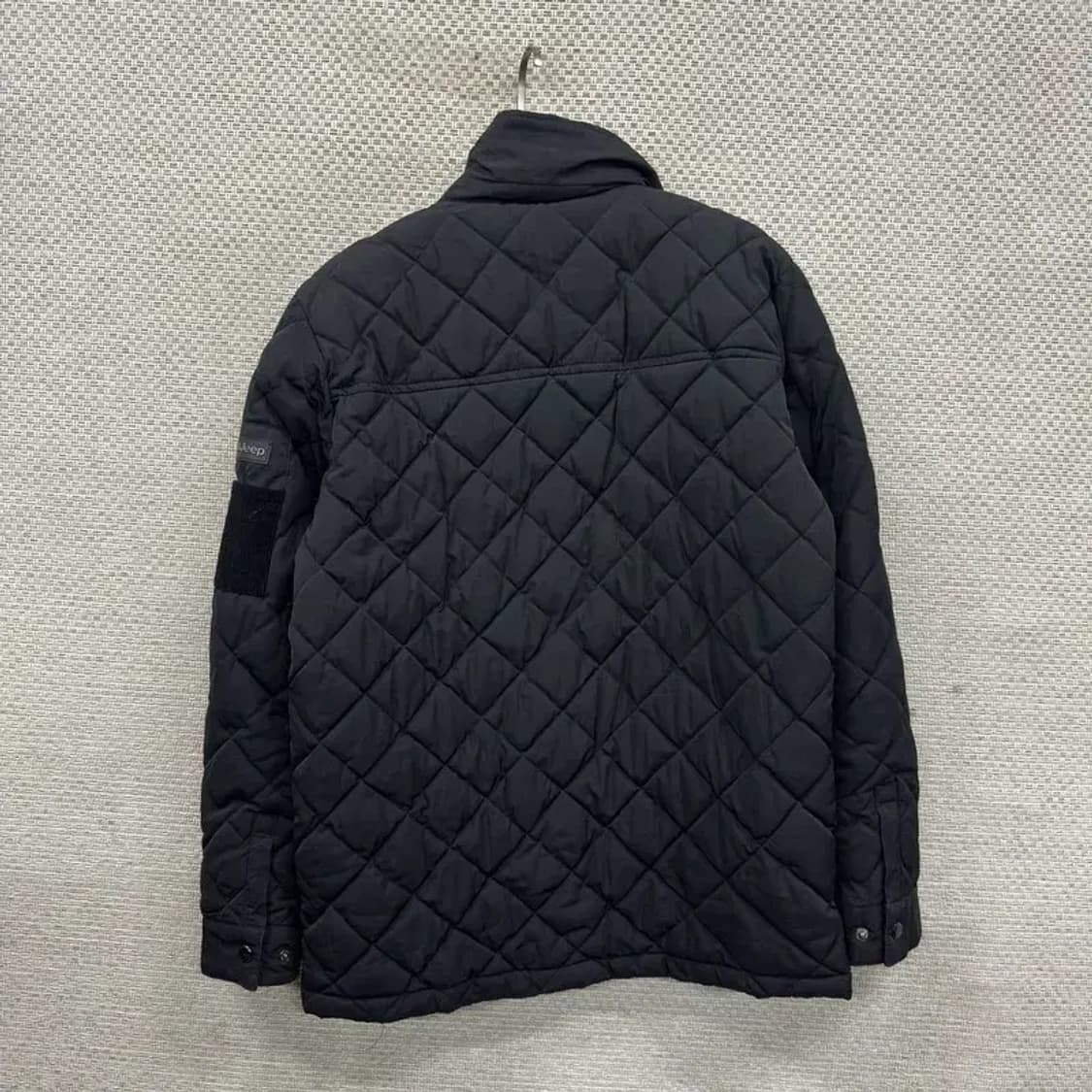 지프 JEEP 캐주얼 자수로고 퀄팅 패딩 자켓 M A03188 상품이미지2