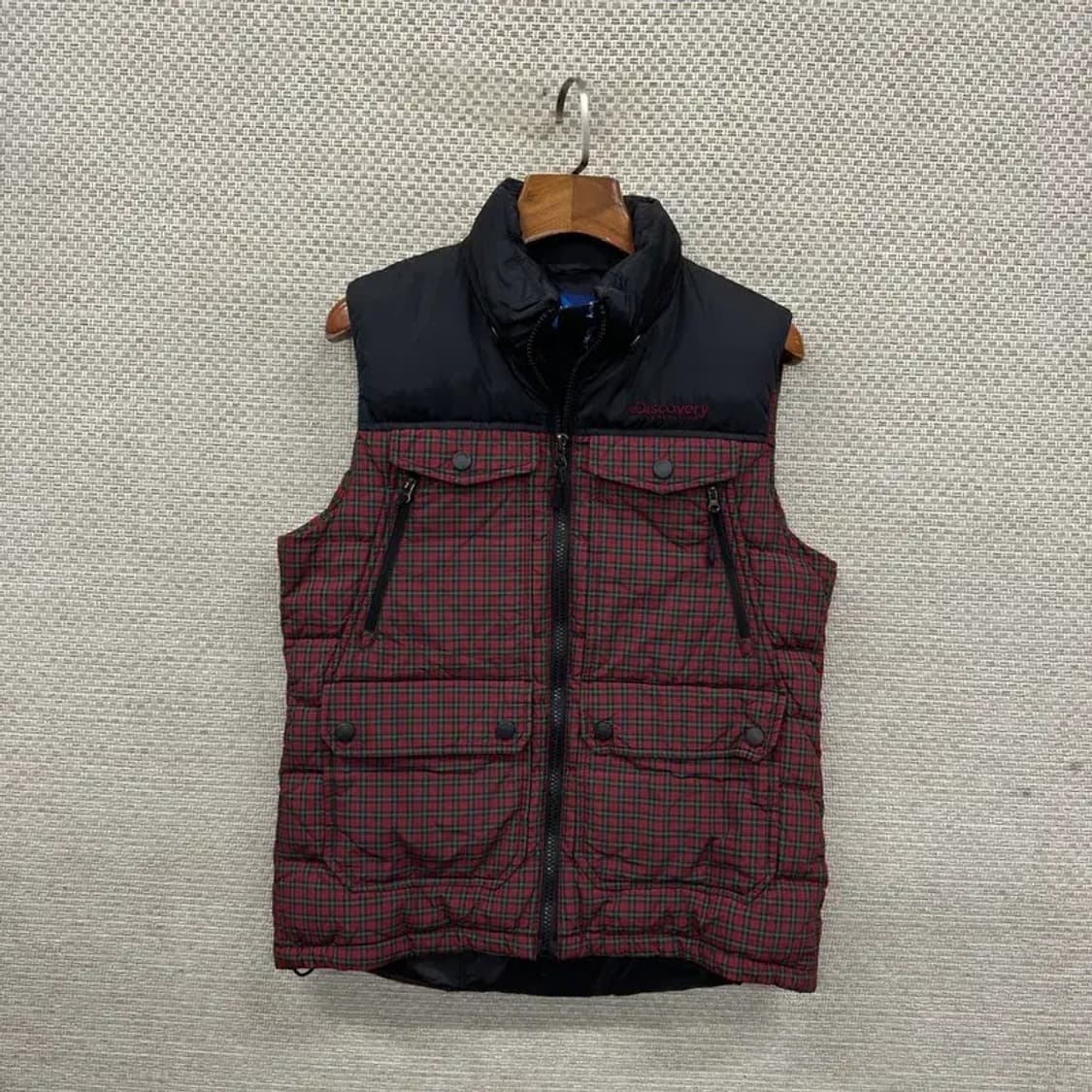 디스커버리 아웃도어 자수로고 오리털 덕다운 패딩 조끼 90 A03245 상품이미지1
