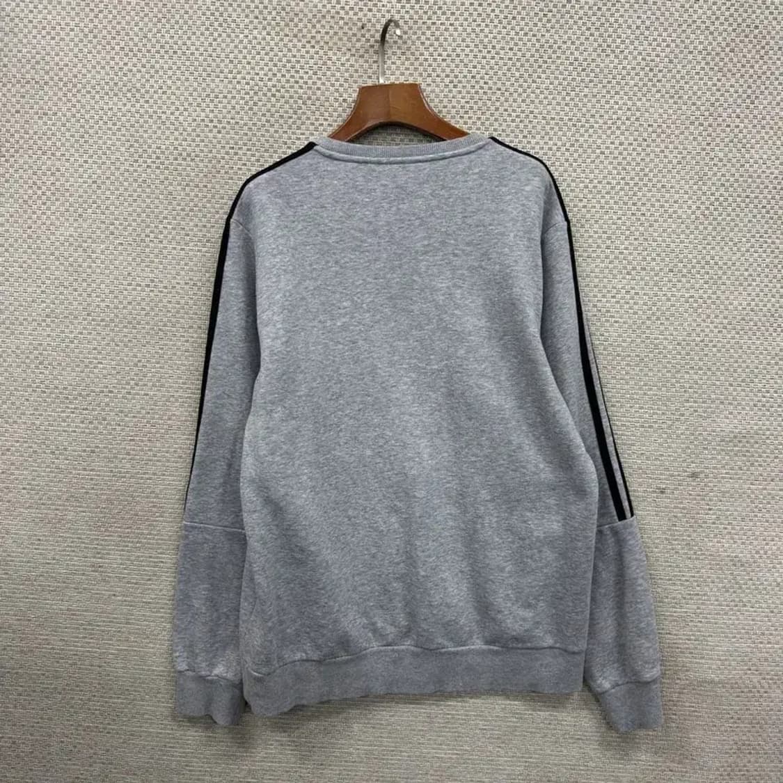 아디다스 캐주얼 자수로고 약기모 스웻셔츠 맨투맨 100 A03249 상품이미지2