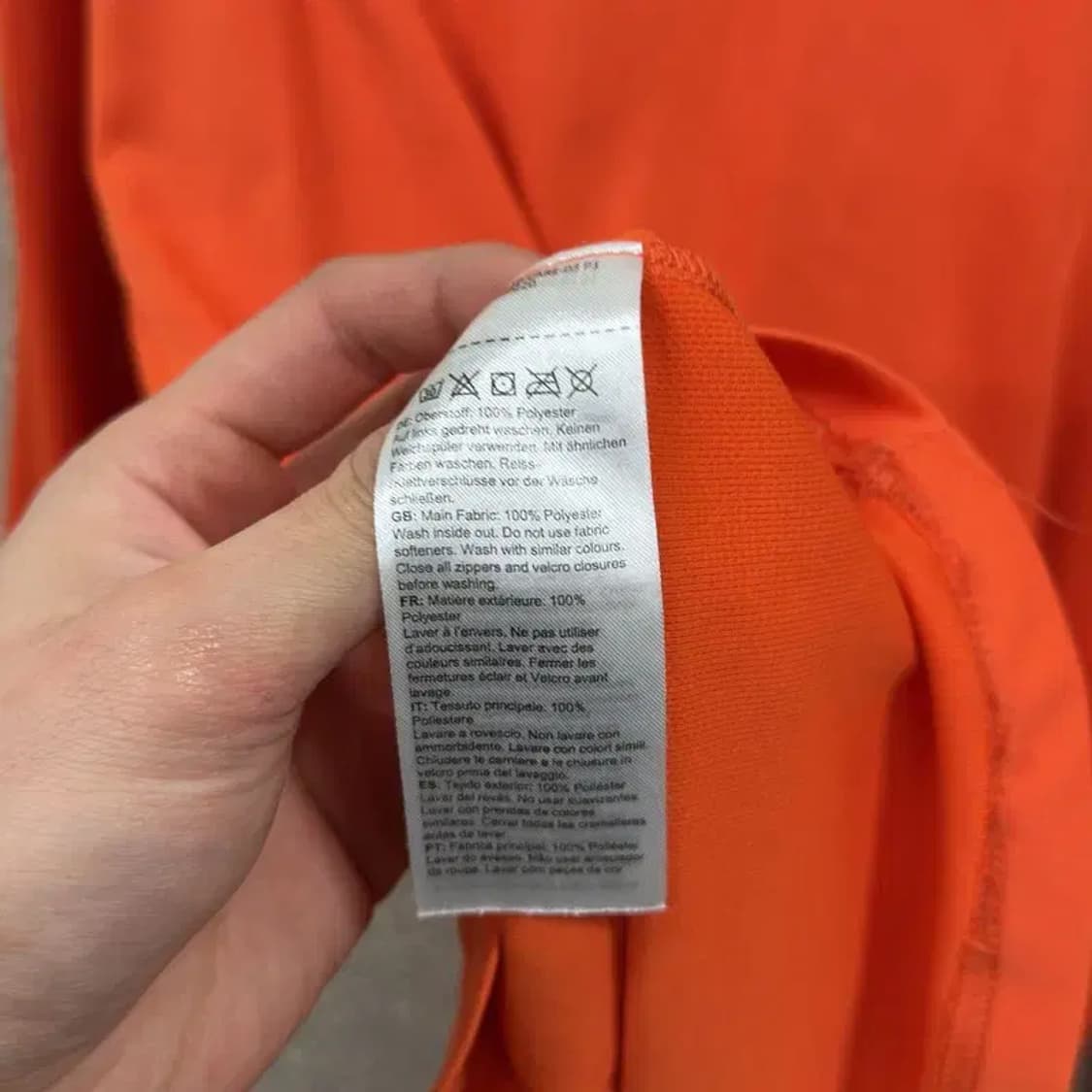 마무트 아웃도어 프린팅로고 반집업 긴팔티 XL A03250 상품이미지4