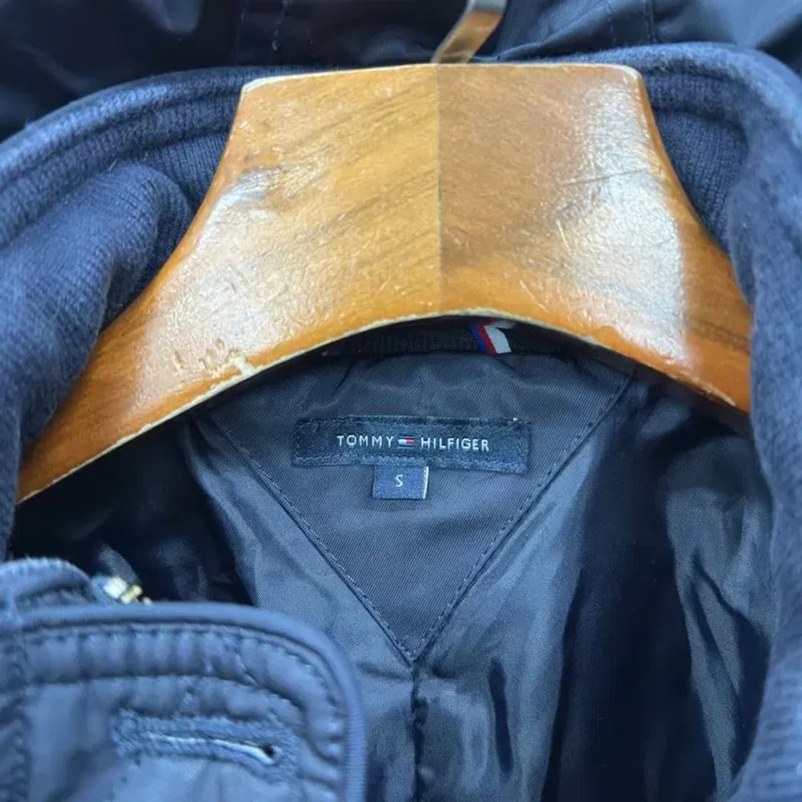 타미힐피거 캐주얼 퀄팅 경량 롱 패딩 자켓 S A03251 상품이미지3