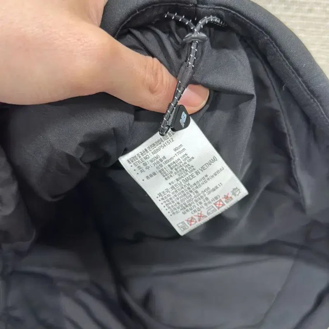 뉴발란스 캐주얼 자수로고 오리털 덕다운 패딩 조끼 M A03338 상품이미지4