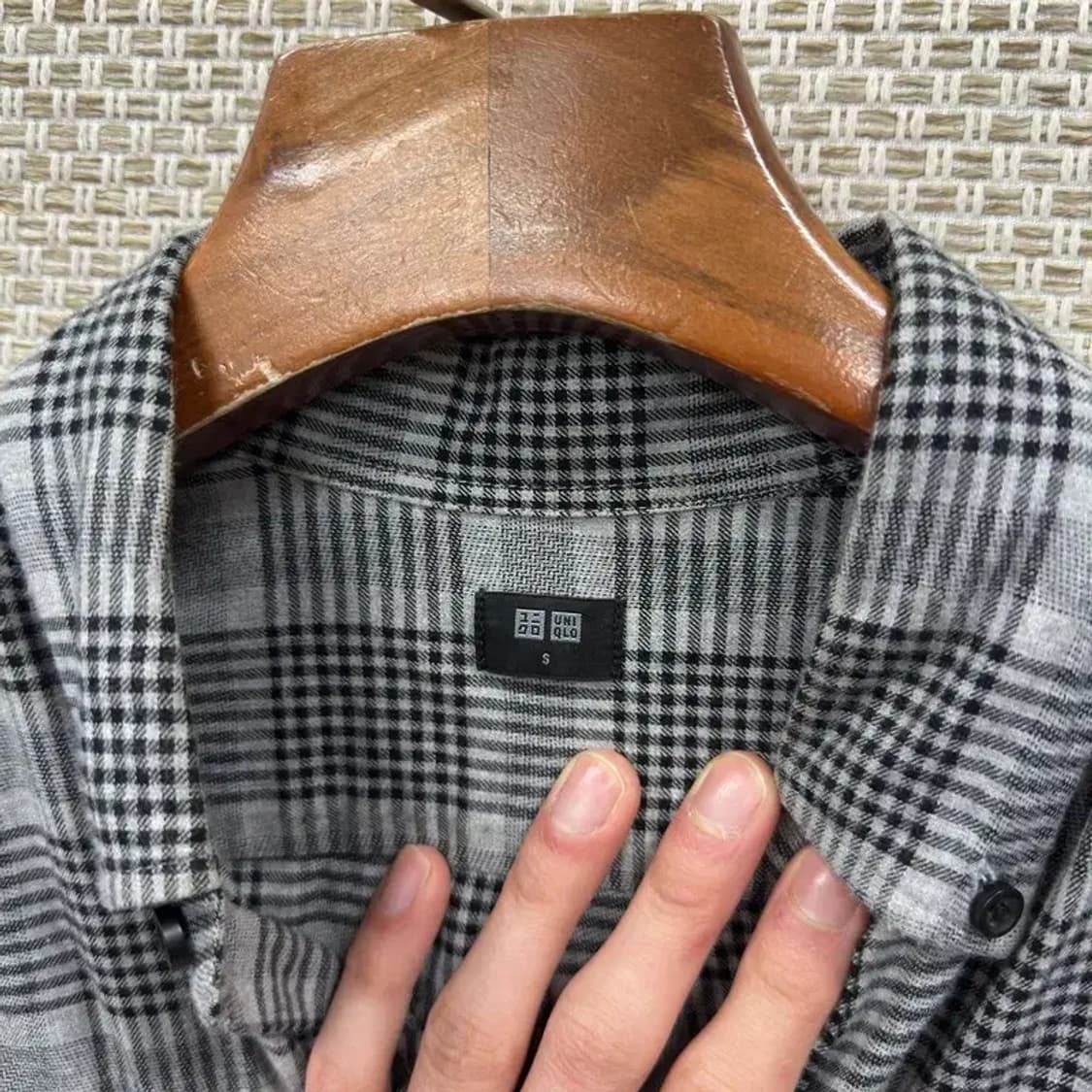 유니클로 캐주얼 긴팔 체크 셔츠 S A03325 상품이미지3