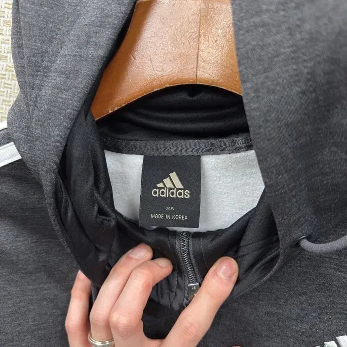 아디다스 캐주얼 약기모 자수 후드집업 져지 트랙탑 XS A03503 상품이미지3