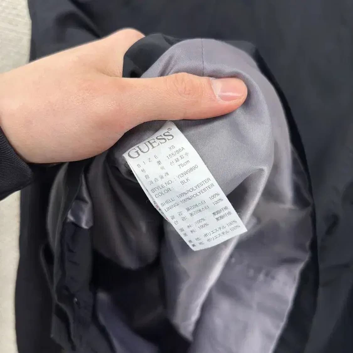 게스 캐주얼 자수로고 바람막이 블루종 자켓 XS A03592 상품이미지4