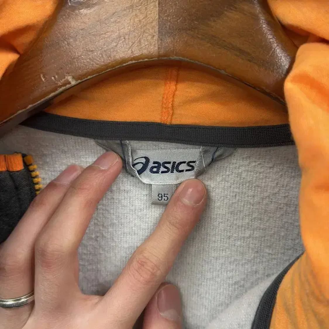 아식스 캐주얼 프린팅로고 약기모 후드집업 95 A03668 상품이미지3