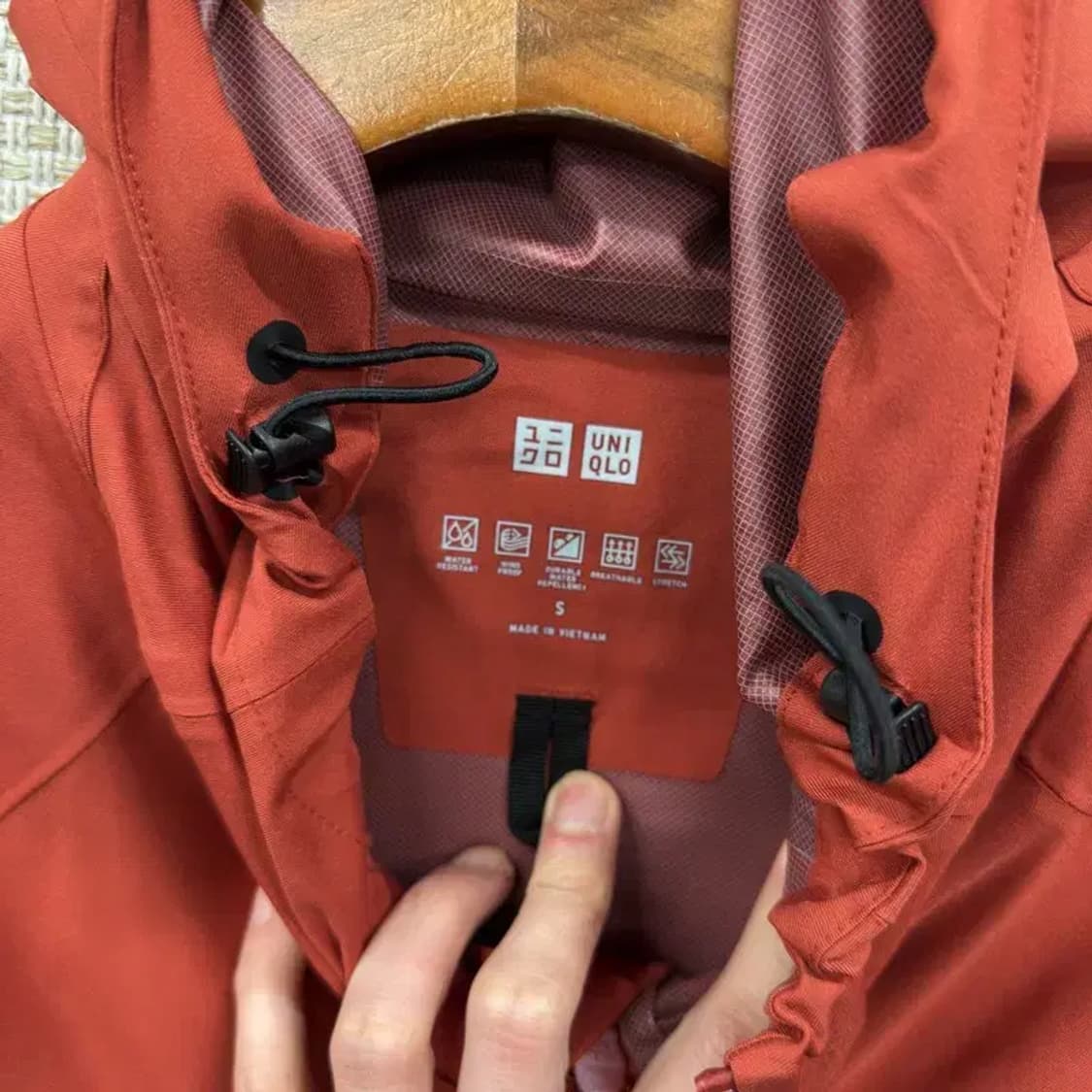 유니클로 캐주얼 윈드러너 바람막이 자켓 S A03672 상품이미지3