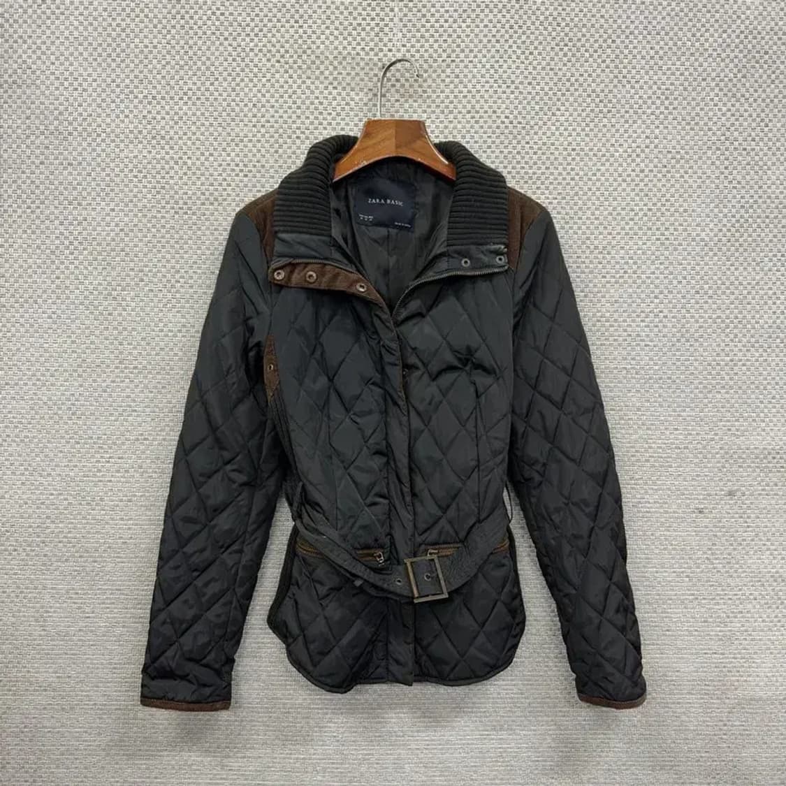 자라 ZARA 베이직 퀄팅 경량 자켓 M A03749 상품이미지1