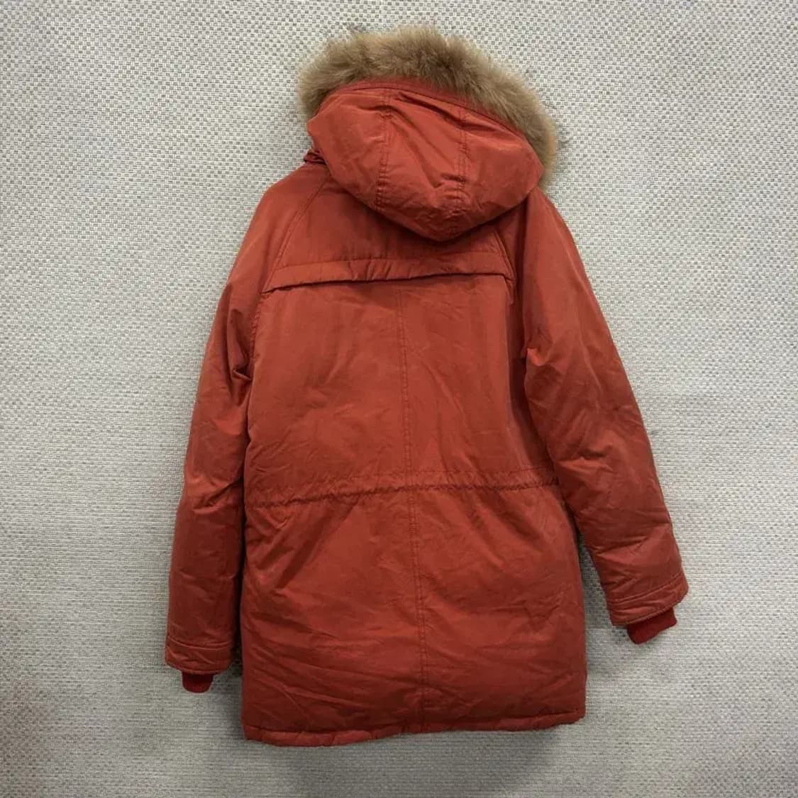 게스 캐주얼 오리털 덕다운 야상 패딩 M A03748 상품이미지2