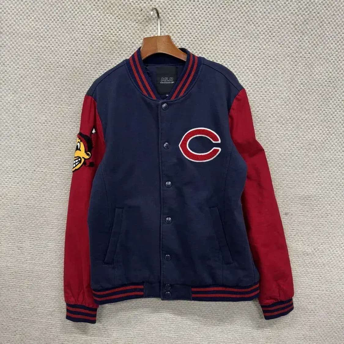 MLB 캐주얼 클리브랜드 누빔 바시티자켓 105 A04460 상품이미지1