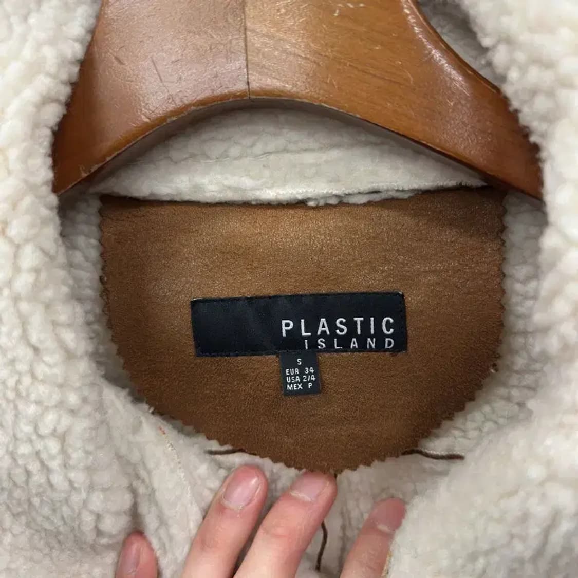 플라스틱아일랜드 캐주얼 양털 크롭 무스탕자켓 S A04470 상품이미지3