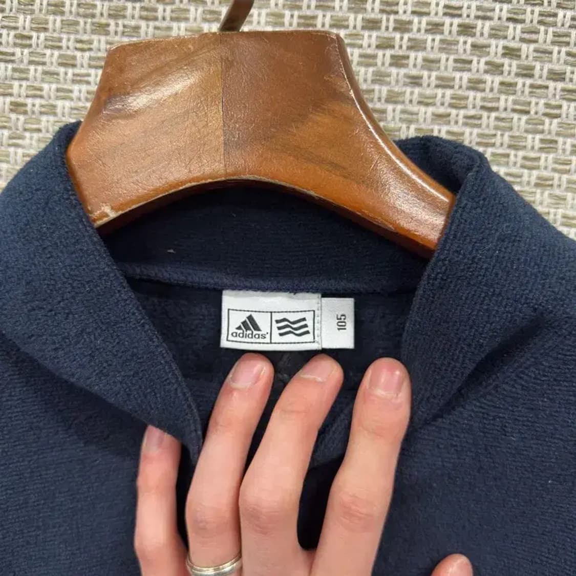 아디다스 골프 캐주얼 자수로고 약기모 긴팔티 105 A04456 상품이미지3