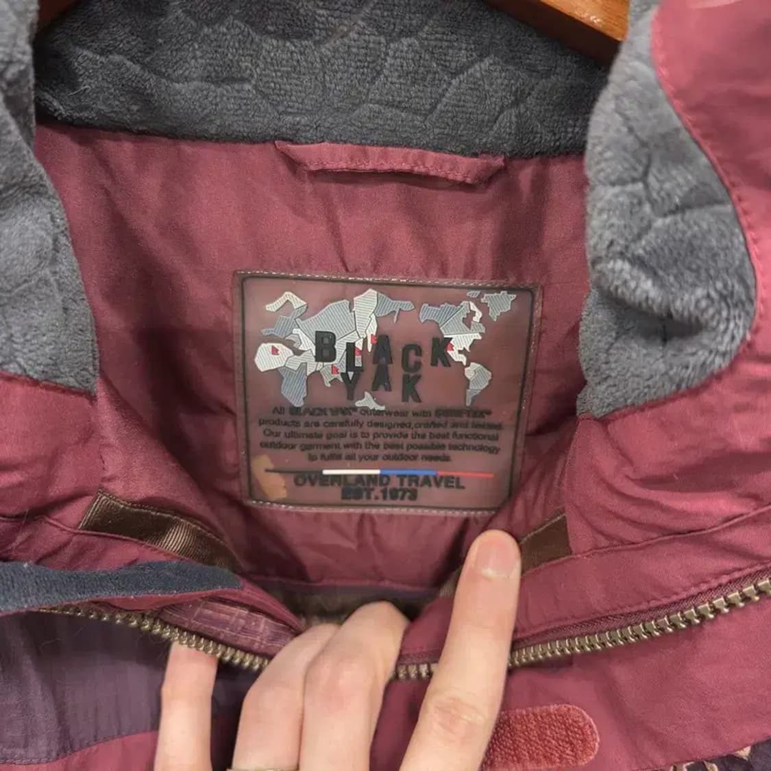 블랙야크 아웃도어 거위털 구스다운 패딩 점퍼 100 A04472 상품이미지3