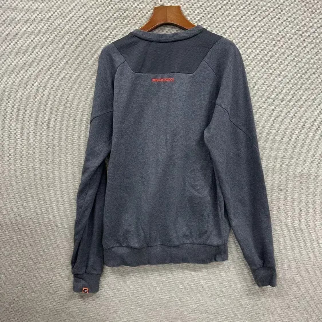 뉴발란스 캐주얼 자수로고 스웻셔츠 맨투맨 L A04526 상품이미지2