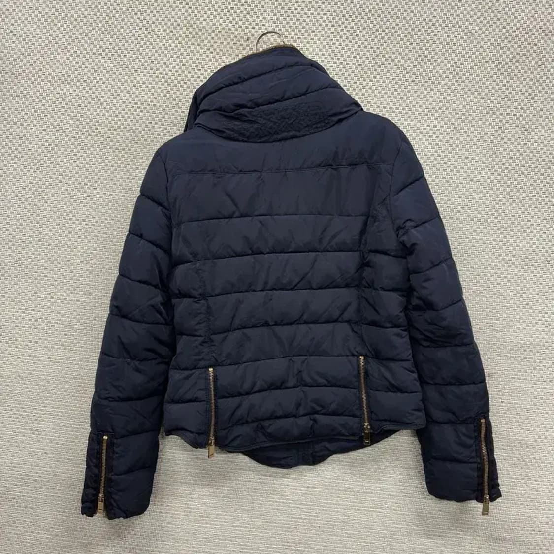 자라 ZARA 베이직 캐주얼 숏 패딩 점퍼 M A04529 상품이미지2