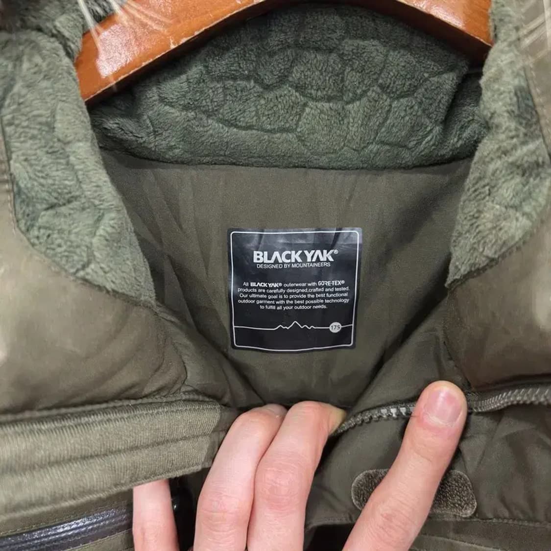 블랙야크 고어텍스 라쿤퍼 거위털 구스다운 하프 패딩 175 A04536 상품이미지3